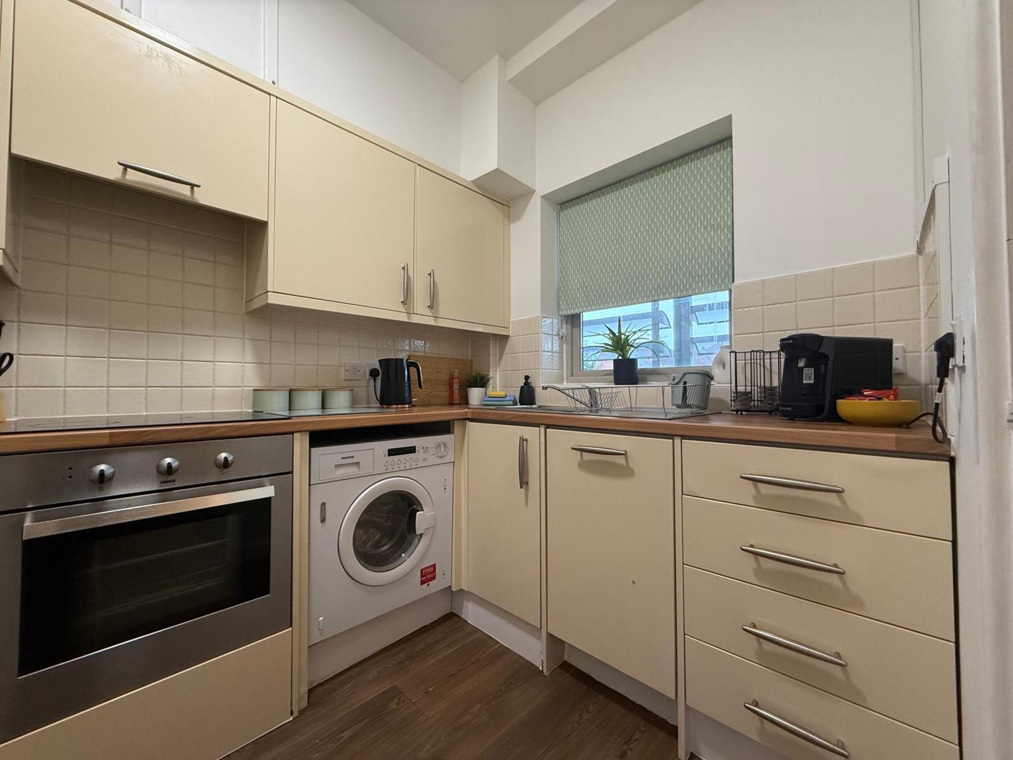 Vibrant Cosy 2 Bedroom Apartment Coventry Buitenkant foto